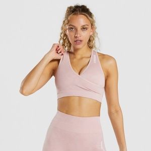 Gymshark ADAPT CAMO SEAMLESS SPORTS BRA- Light Pink